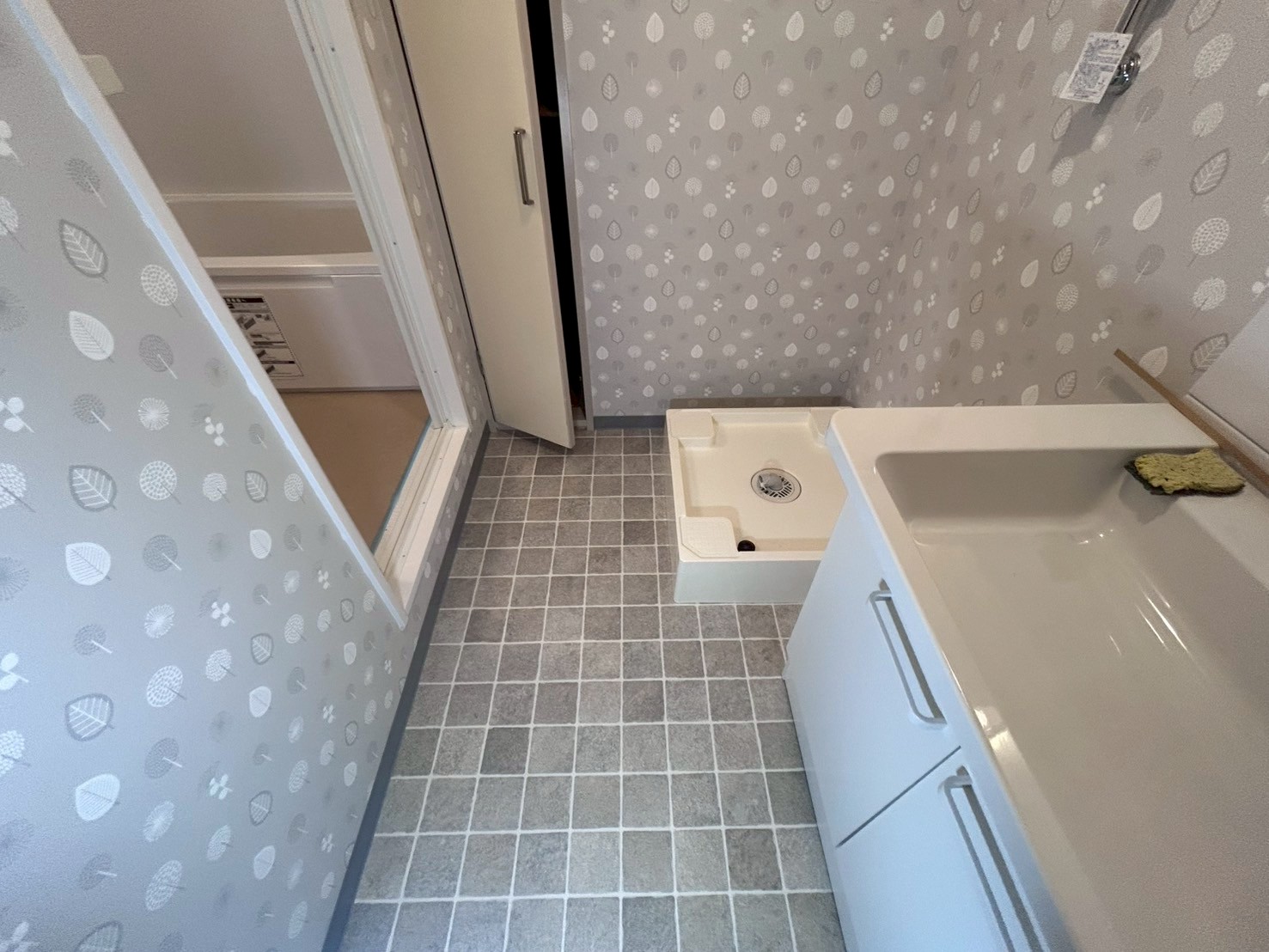 洗面室 全景 (2) (1)